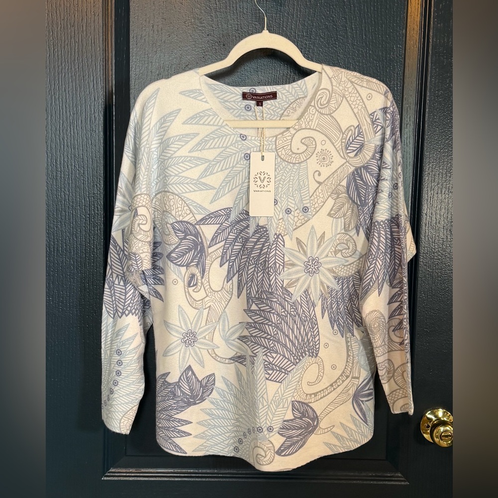 NWT Floral Patterned Crew Neck Sweater